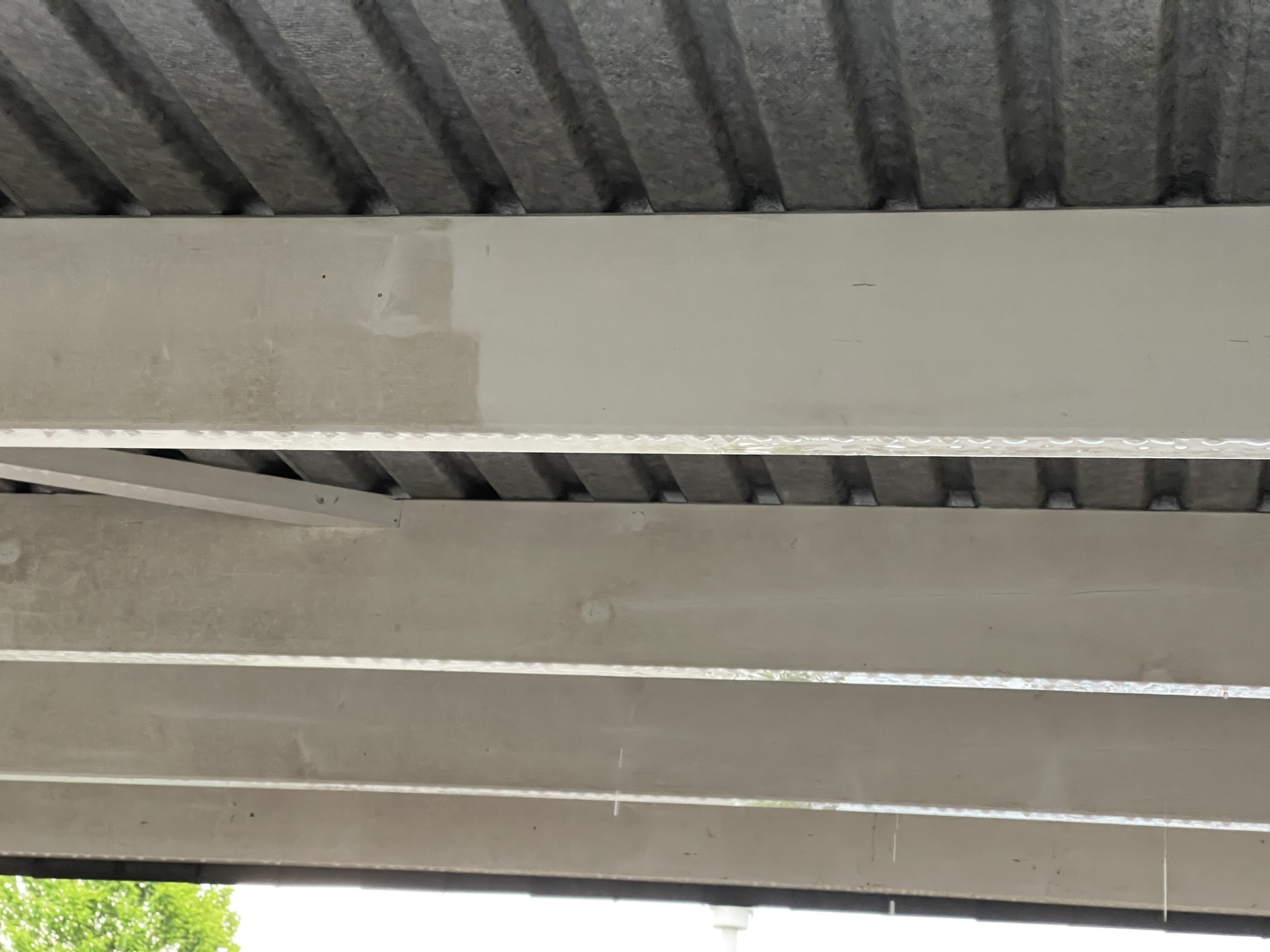 NordFlut Fassadenreinigung – Carport-Balken Hochdruckreinigung Dithmarschen